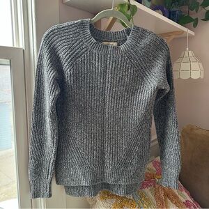 Abercrombie & Fitch knit sweater